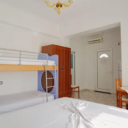 Gentian Oruci Apartment Ksamil