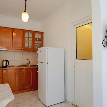 Gentian Oruci Apartman Ksamil