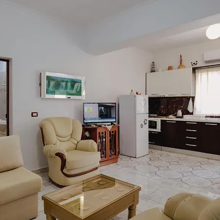 Apartman Gentian Oruci