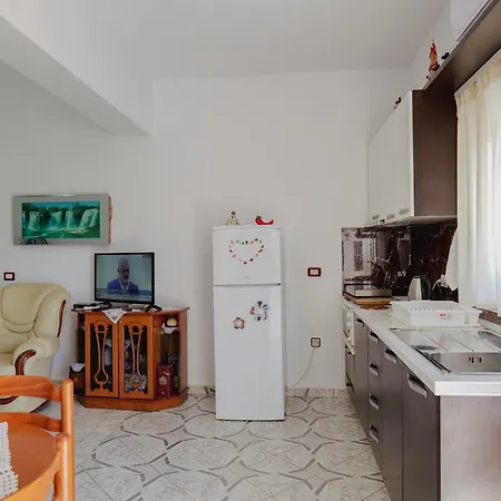 Apartment Gentian Oruci Ksamil