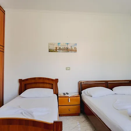 Gentian Oruci Apartment *