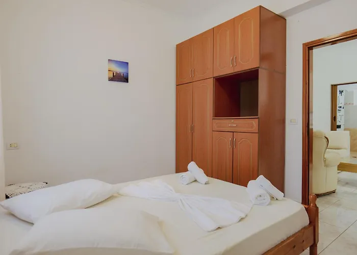 Gentian Oruci * Ksamil