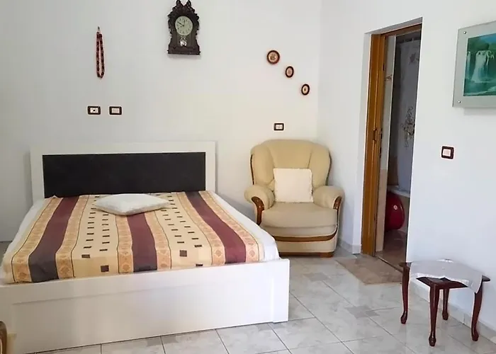 Gentian Oruci Apartament